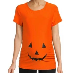 Time and Tru Maternity Halloween Short Sleeve Fitted Graphic Tee 🎃👻💀